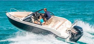 Quicksilver Activ 555 Bowrider