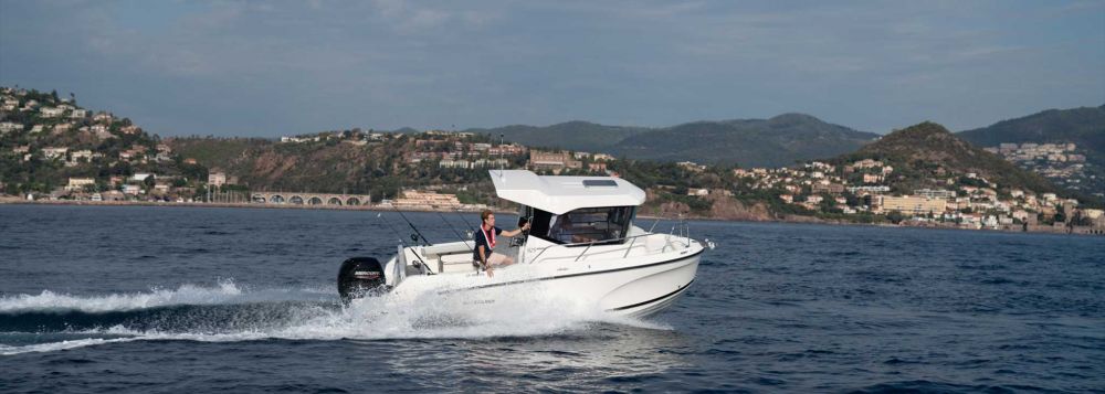 Quicksilver Captur 625 Pilothouse
