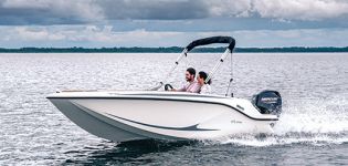 Quicksilver Activ 475 Axess