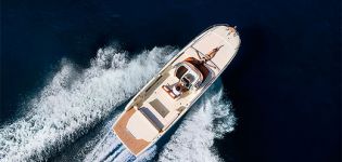 Invictus 280 CX-2