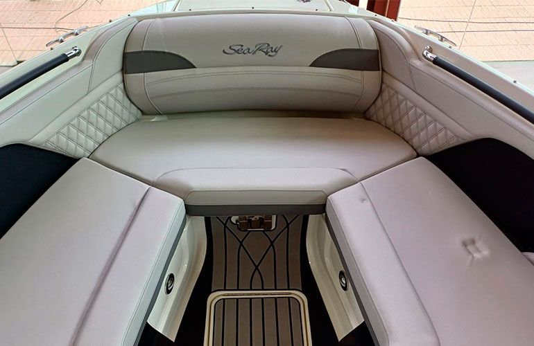 Sea Ray 260 SLX