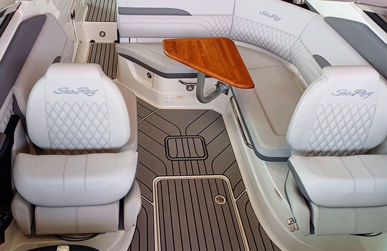 Sea Ray 260 SLX