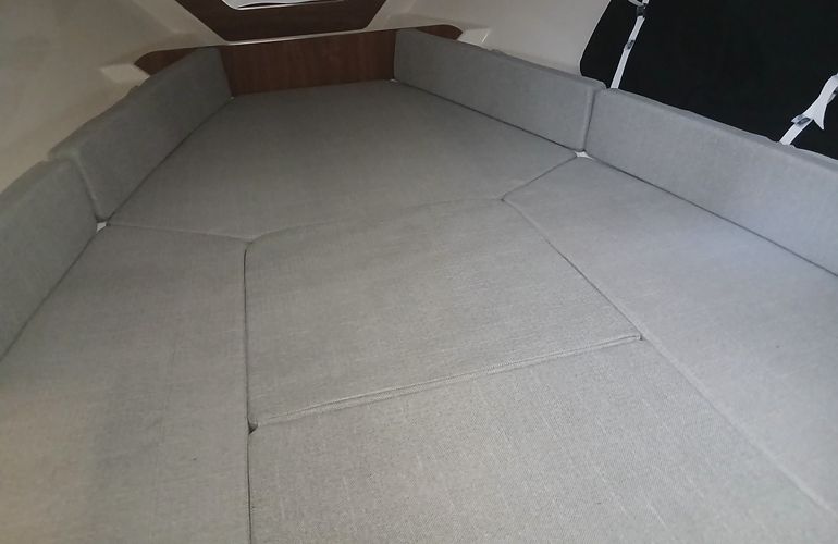 Quicksilver-755-Sundeck - 10