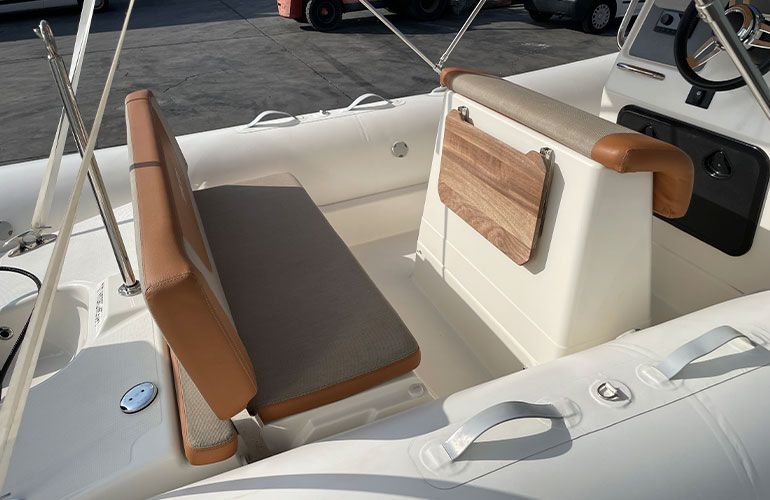 Zodiac Meline 580 Neo-10