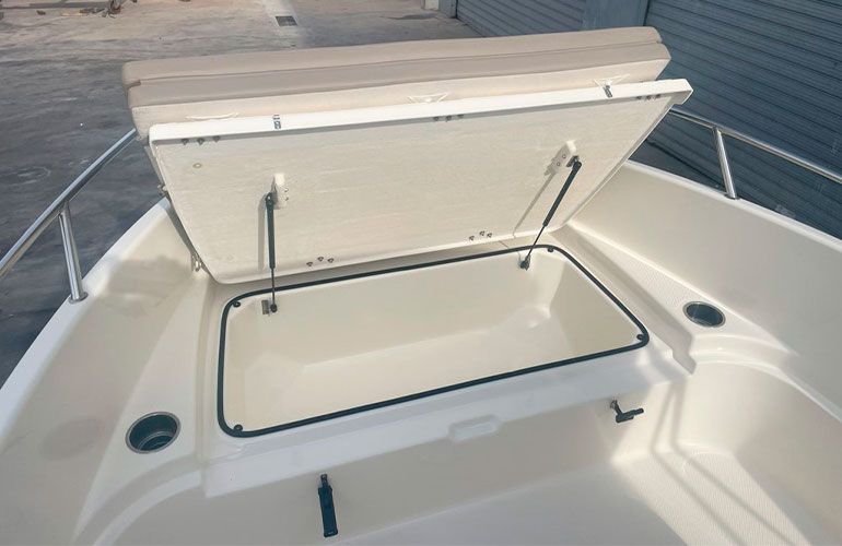 Quicksilver Activ 555 Open