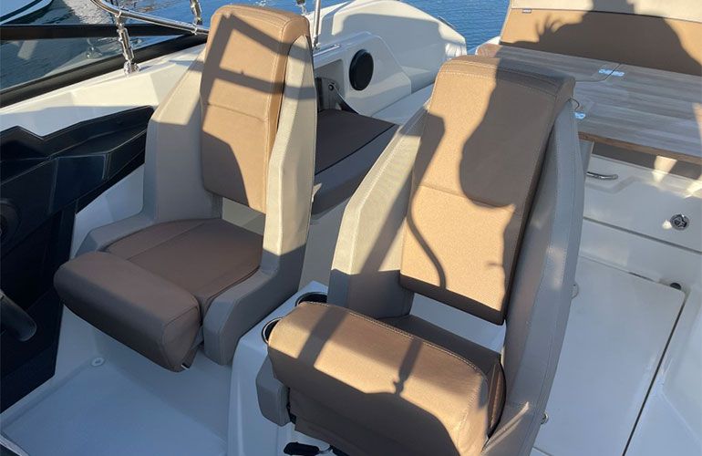 Quicksilver Activ 675 Bowrider