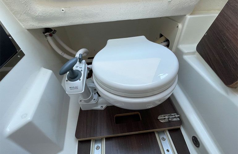 Quicksilver Activ 675 Bowrider