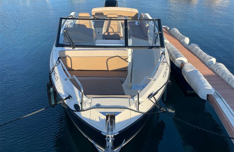 Quicksilver Activ 675 Bowrider