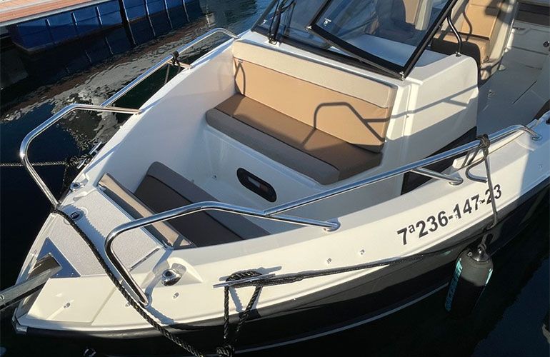 Quicksilver Activ 675 Bowrider