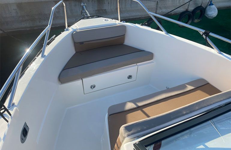 Quicksilver Activ 675 Bowrider